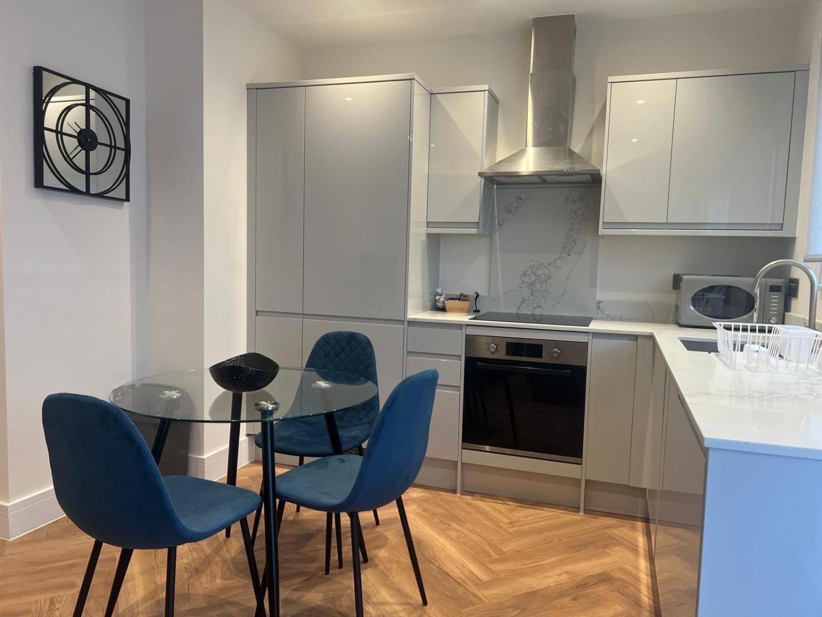 New 2 Bedroom Apartment Rickmansworth Town Centre Kültér fotó