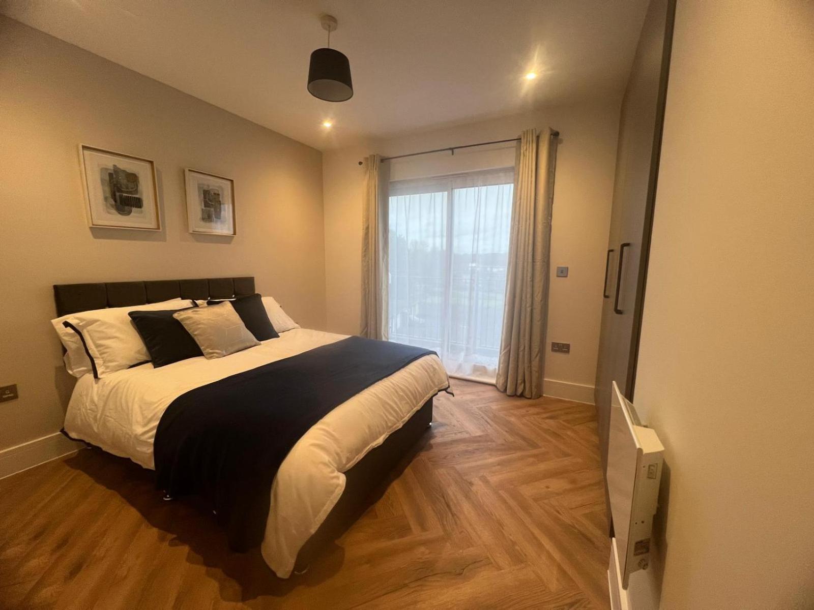 New 2 Bedroom Apartment Rickmansworth Town Centre Kültér fotó